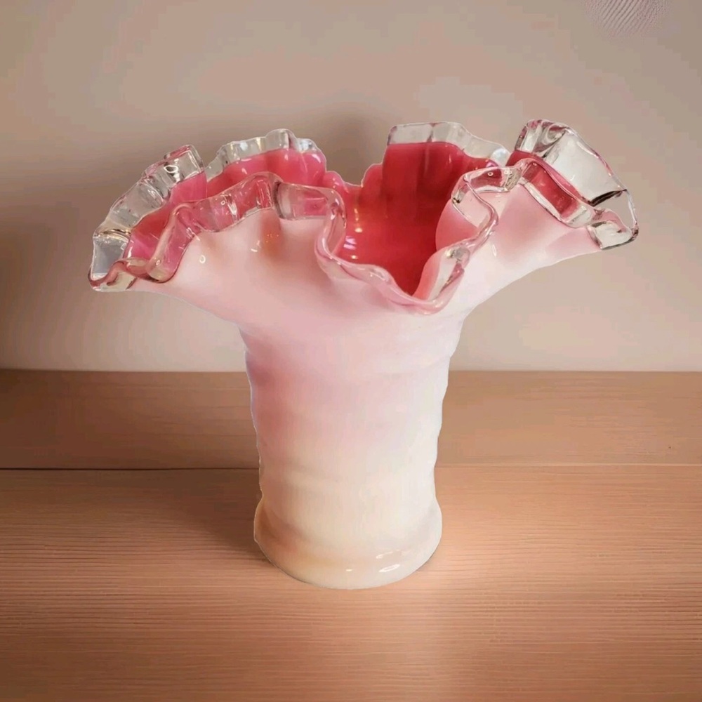 Vintage Fenton Peach Crest Vase Ruffled Edge 5 1/4" UV Reactive